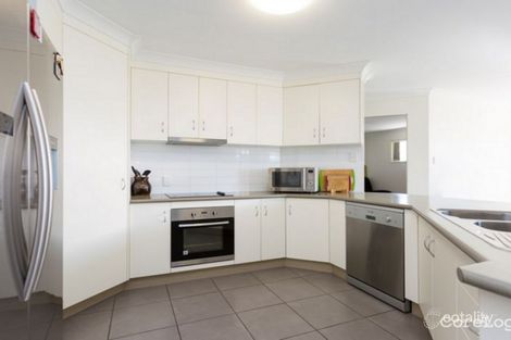 Property photo of 24 O'Neill Place Marian QLD 4753