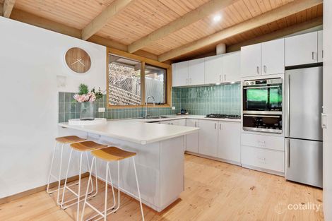 Property photo of 26 Kanburra Street Rye VIC 3941