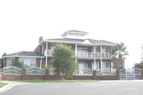 Property photo of 2 Leila Court Endeavour Hills VIC 3802