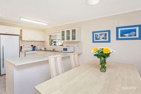 Property photo of 9 Naranga Avenue Broadbeach Waters QLD 4218