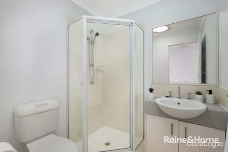 Property photo of 3/40 Warren Street St Lucia QLD 4067