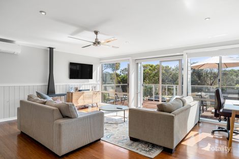 Property photo of 19 Beachcomber Avenue Smiths Beach VIC 3922