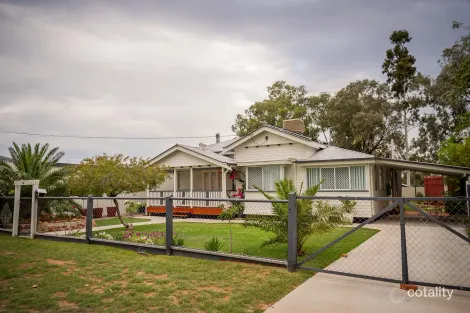 Property photo of 28 Lovell Street Roma QLD 4455