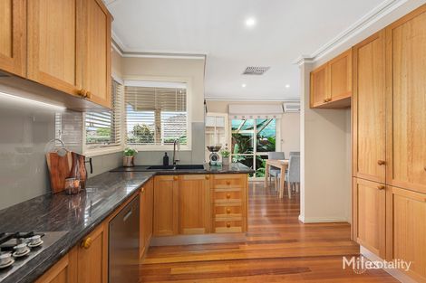 Property photo of 2/19 Brassey Avenue Rosanna VIC 3084