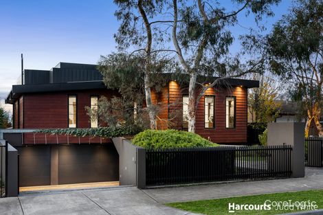 Property photo of 4 Toolang Court Mount Waverley VIC 3149