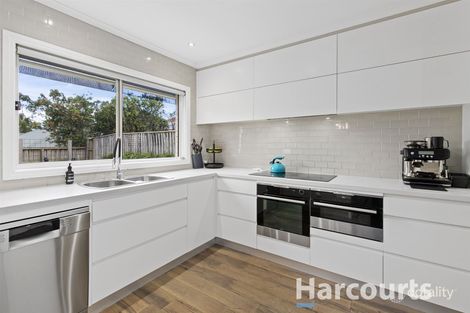 Property photo of 16 Whitehall Terrace Ferntree Gully VIC 3156