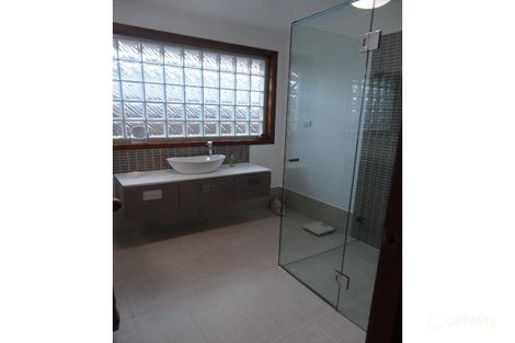 Property photo of 30 Honeyeater Crescent Taylors Lakes VIC 3038
