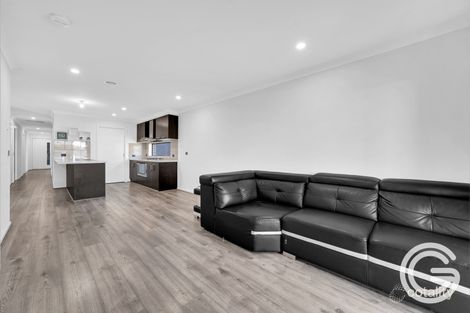 Property photo of 24 Pygora Way Clyde North VIC 3978