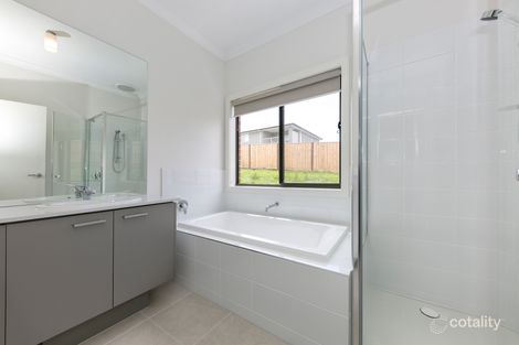Property photo of 286 Riverwood Drive Junction Village VIC 3977