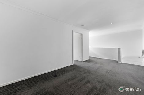 Property photo of 31 Willow Glen Boulevard Cranbourne VIC 3977