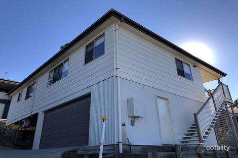 2/4 Jacaranda Ct, New Auckland, QLD 4680