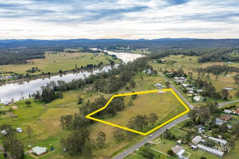 Property photo of 11 Clarence Way Mountain View NSW 2460