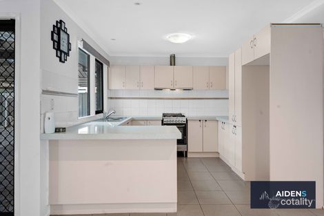 Property photo of 44 Delbridge Drive Sydenham VIC 3037