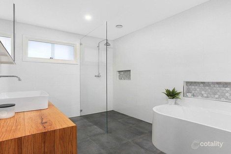 Property photo of 55 Tasman Road Avalon Beach NSW 2107