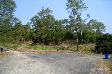 5 Muscats Access Rd, Habana, QLD 4740