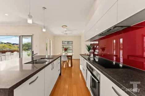 Property photo of 252 Ferguson Road Seven Hills QLD 4170