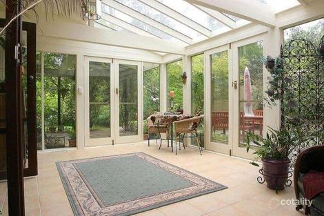 8 Avonside Rd, Belgrave Heights, VIC 3160