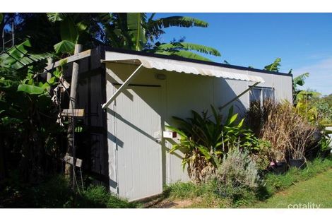 8 Mcbean Rd, Karragarra Island, QLD 4184