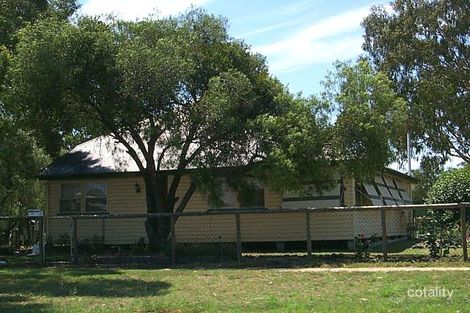 57 Arthur St, Dalby, QLD 4405