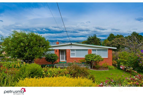 Property photo of 139A Derwent Avenue Lindisfarne TAS 7015