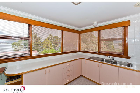 Property photo of 139A Derwent Avenue Lindisfarne TAS 7015