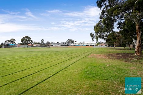 Property photo of 4/22 Irvine Street Deer Park VIC 3023