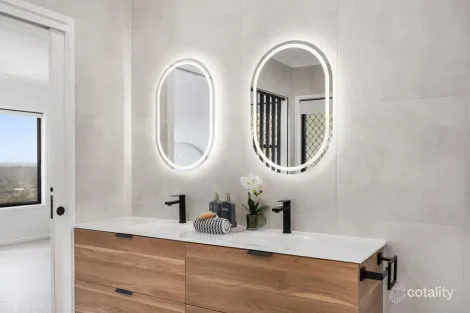 Property photo of 41 Innes Crescent Cornubia QLD 4130