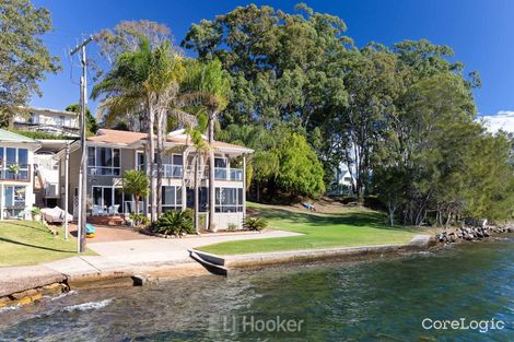 Property photo of 4 Yaringa Lane Carey Bay NSW 2283