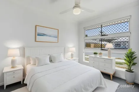 Property photo of 75 Antelope Street Dakabin QLD 4503