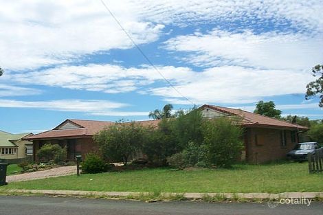 2 Hollins Ct, Warwick, QLD 4370