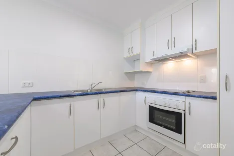 Property photo of 6/8 Yarroon Street Gladstone Central QLD 4680