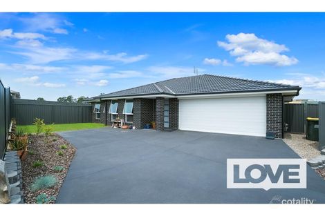 Property photo of 37 Ruby Road Rutherford NSW 2320