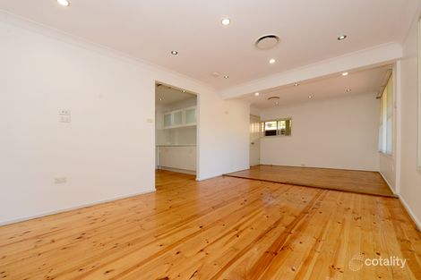 Property photo of 3 Coucal Place Ingleburn NSW 2565