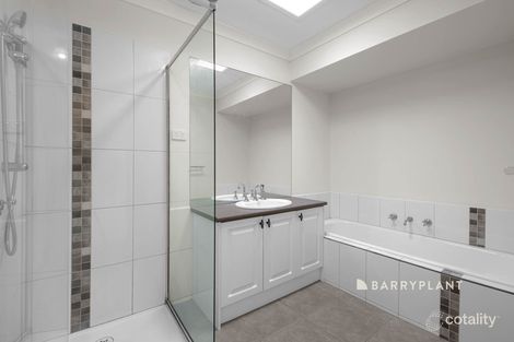 Property photo of 20 Player Drive Narre Warren VIC 3805