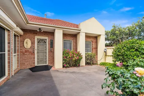 Property photo of 2/7 Mena Street Frankston VIC 3199