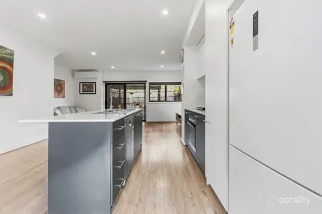 Property photo of 32 Kinsfolk Circuit Doveton VIC 3177