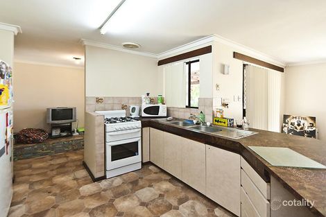 Property photo of 23 Beermullah Way Waikiki WA 6169