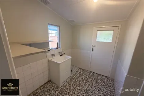 Property photo of 4 Kelby Close Morley WA 6062