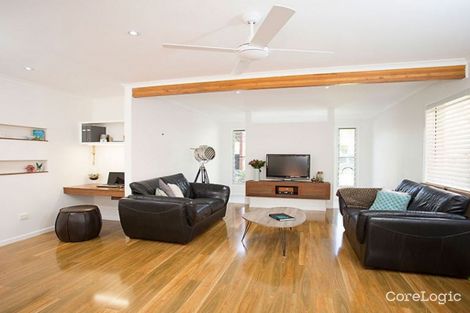 Property photo of 2 Jelen Drive Mooloolah Valley QLD 4553