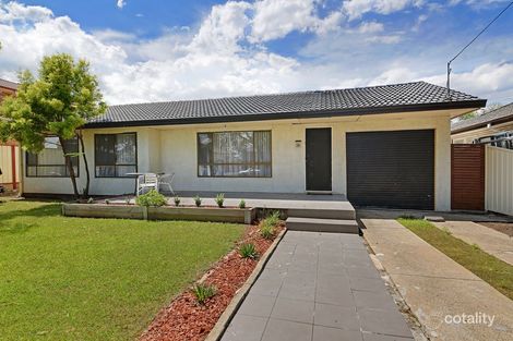 Property photo of 31 Coolaroo Crescent Lurnea NSW 2170