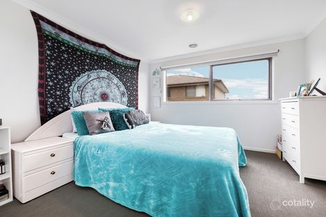Property photo of 5 Carmichael Avenue Cranbourne West VIC 3977