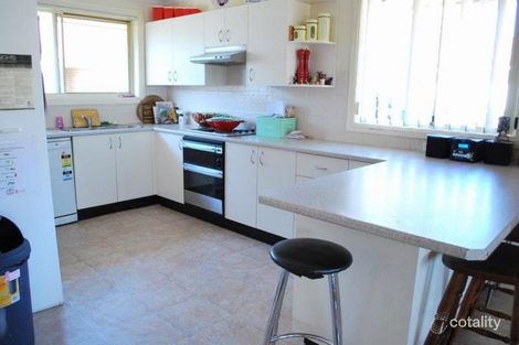 Property photo of 34/17 Poplar Crescent Bradbury NSW 2560