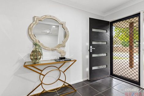 Property photo of 14 Citrus Grove Little Mountain QLD 4551