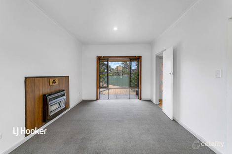 Property photo of 8 Atkinson Road Elizabeth Downs SA 5113