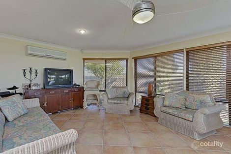 Property photo of 120 Silky Oak Crescent Carindale QLD 4152