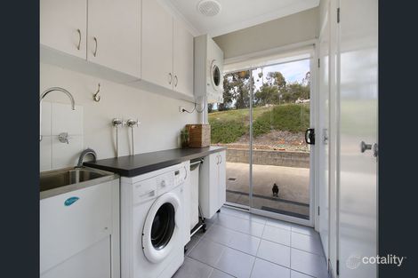 Property photo of 2 Auhl Court West Wodonga VIC 3690