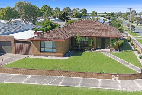 18 Jefferson Ave, Lakes Entrance, VIC 3909