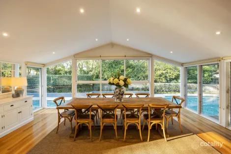 Property photo of 51 Adavale Street Brookfield QLD 4069