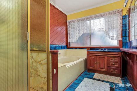 Property photo of 13 Hickory Street Werribee VIC 3030