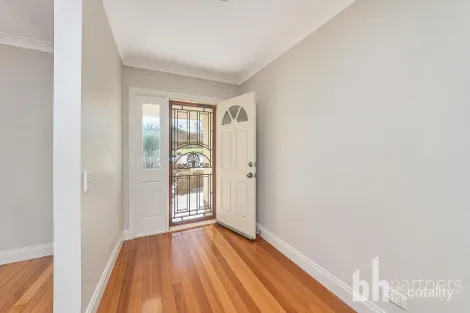 Property photo of 16 Jarvis Street Berri SA 5343